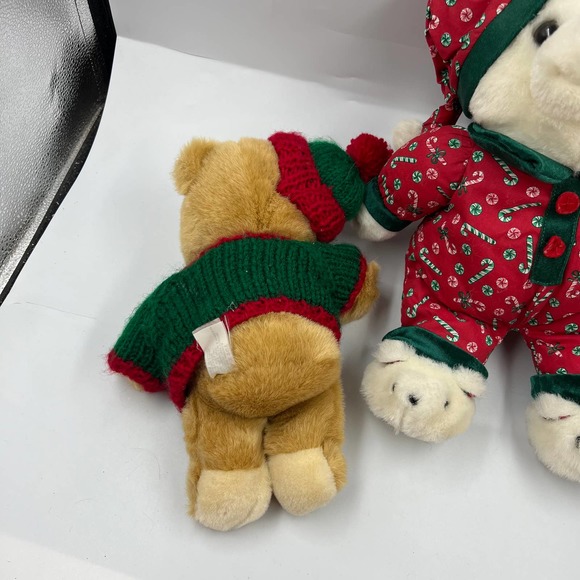 Vintage Teddy Bear Christmas Plush Sweater Slippers Candy Cane PJ's Stocking Hat - Picture 11 of 11